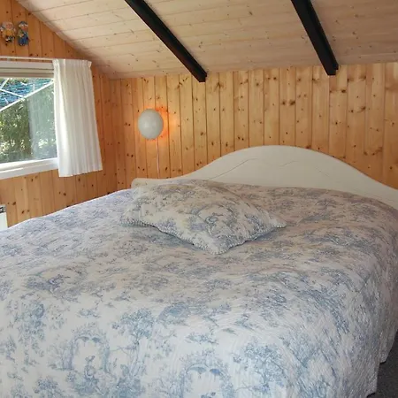 Three-bedroom Holiday In Ferienhaus